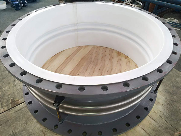 鋼襯四氟膨脹節(jié)